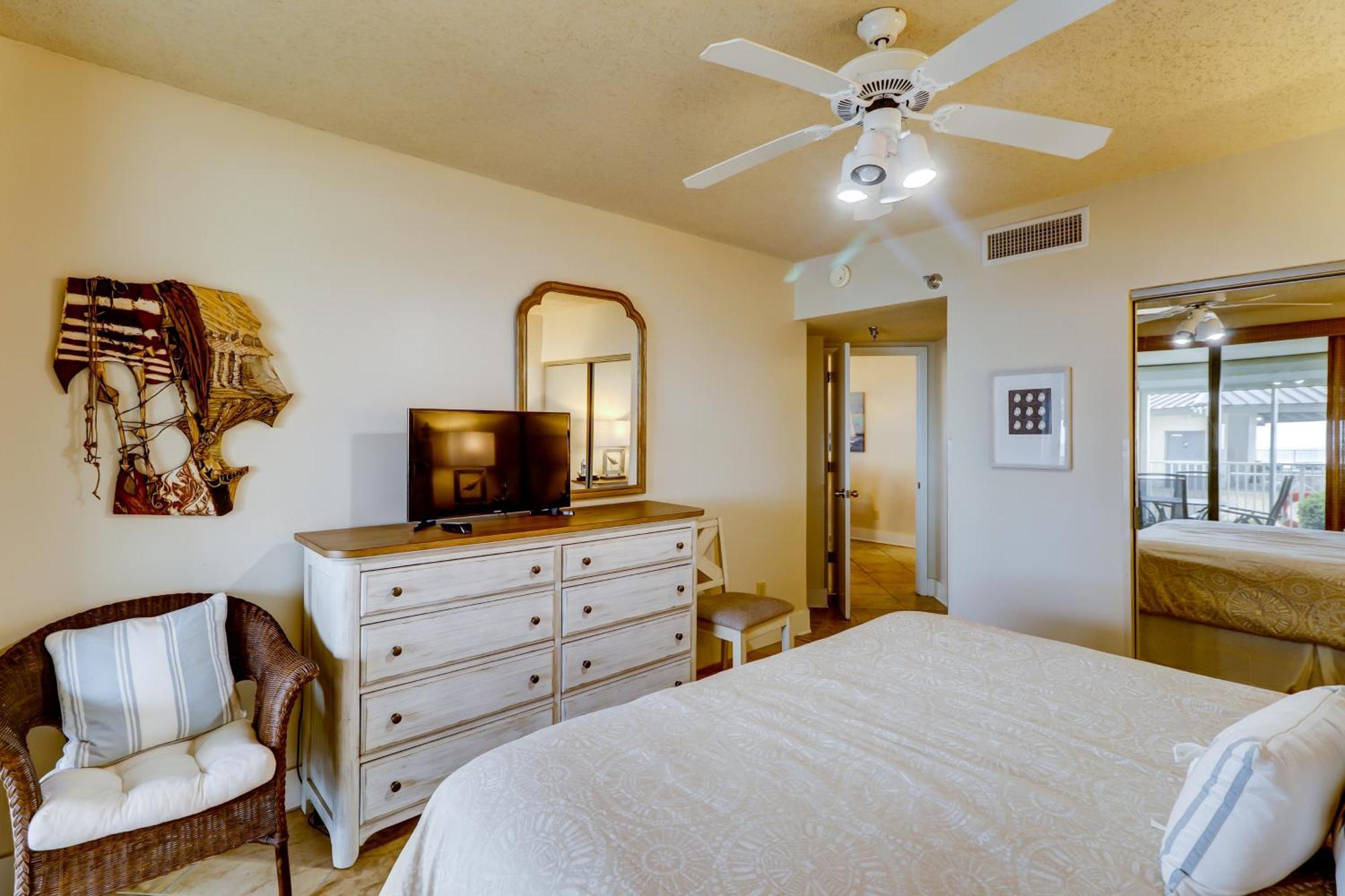 Windward Pointe Villa Ориндж Бийч Стая снимка